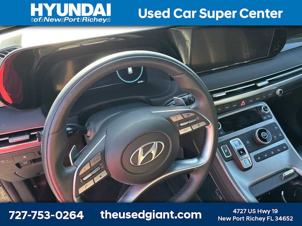 Used 2024 Hyundai Palisade Calligraphy image 11