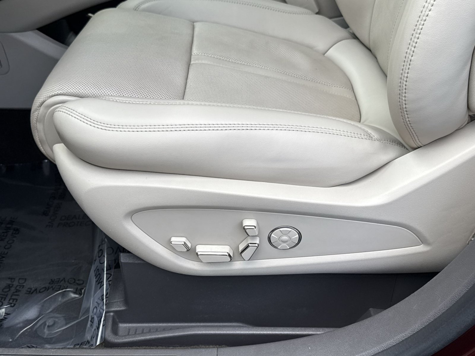 Used 2019 Lincoln Nautilus Reserve AWD/4WD image 14
