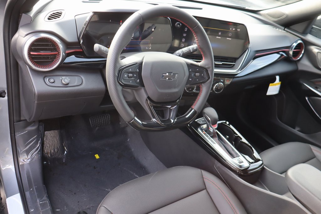 New 2026 Chevrolet Trax RS image 5