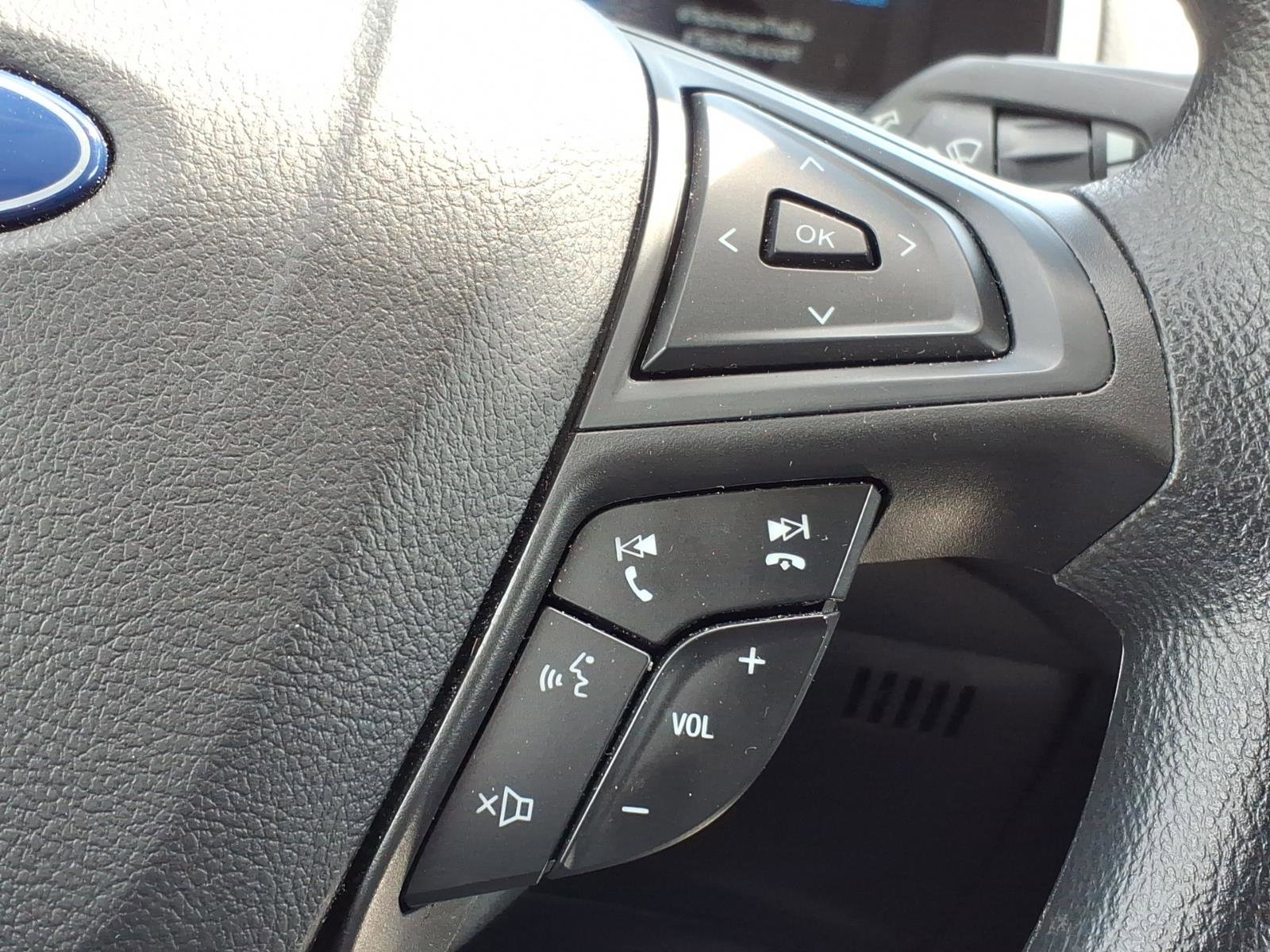Used 2023 Ford Edge SEL AWD/4WD image 25