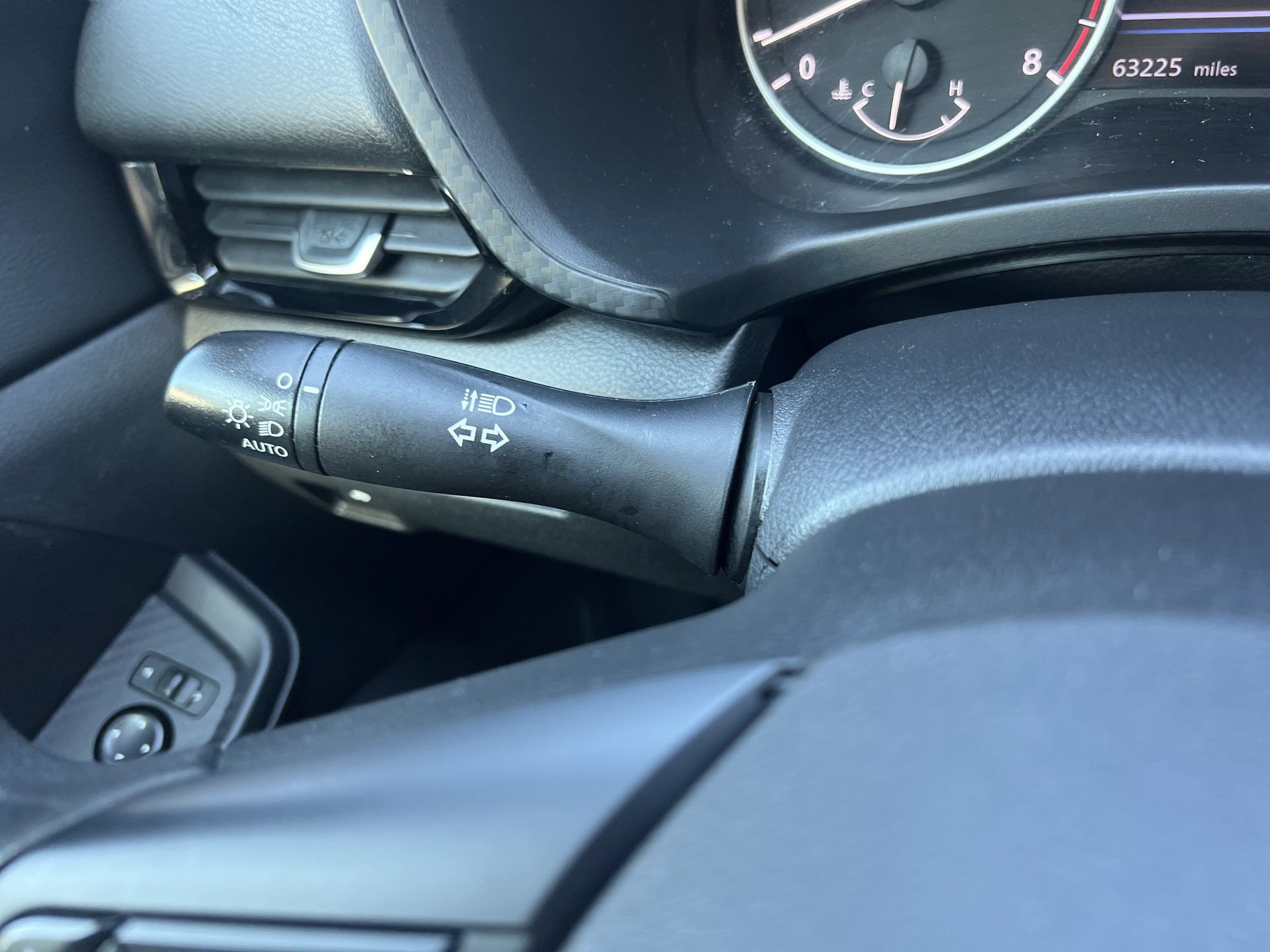 Used 2024 Nissan Sentra SV FWD image 10