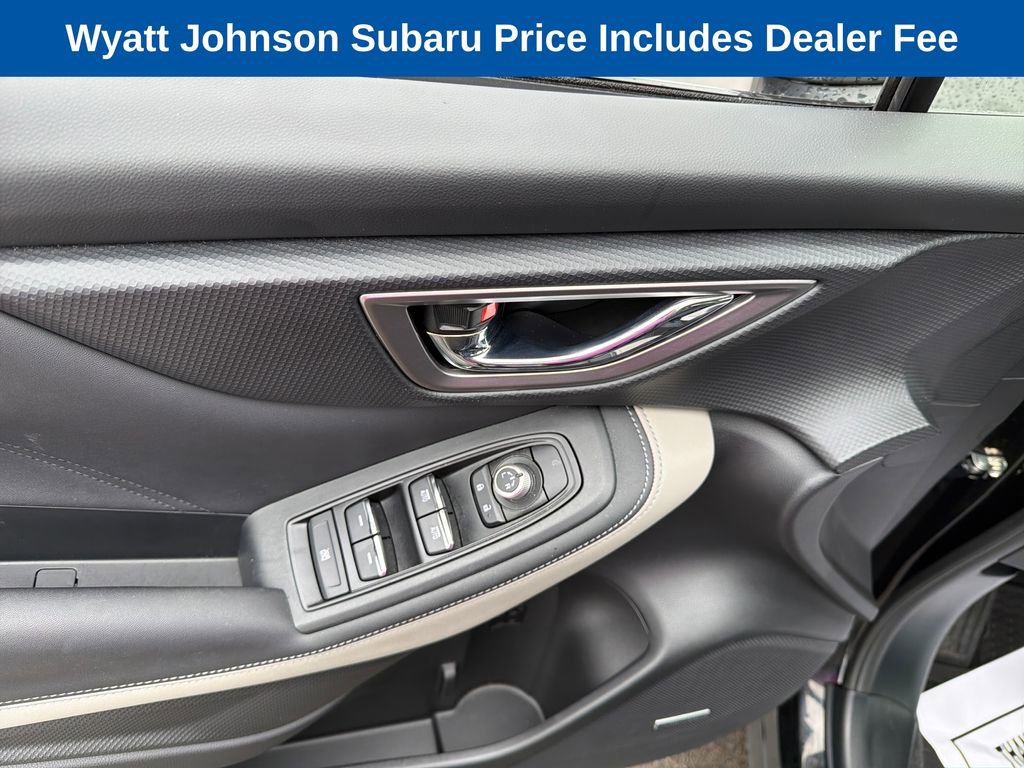 Used 2023 Subaru Forester Limited AWD/4WD image 17