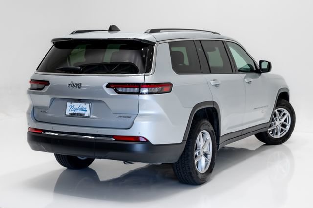 Used 2023 Jeep Grand Cherokee L Laredo AWD/4WD image 31