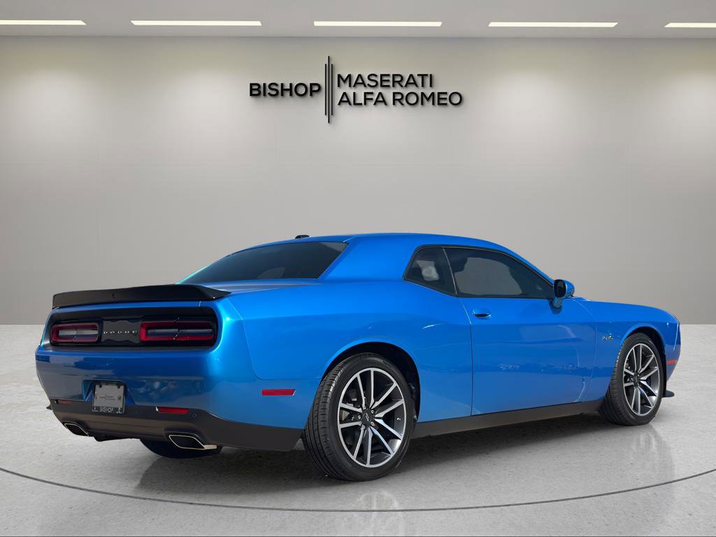 Used 2023 Dodge Challenger R/T w/ Cold Weather Group image 6