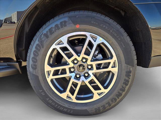 New 2026 Ford Expedition Active image 10