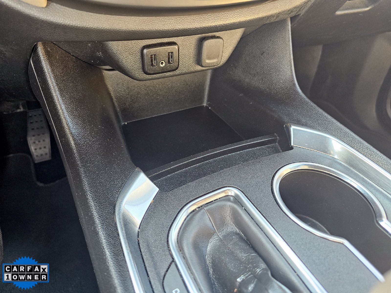 Used 2023 Chevrolet Traverse LS w/ Safety Package FWD image 25
