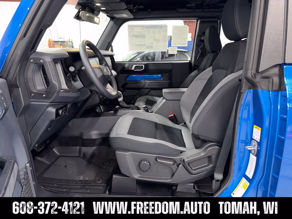 Used 2025 Ford Bronco 2-Door w/ Sasquatch Package AWD/4WD image 10