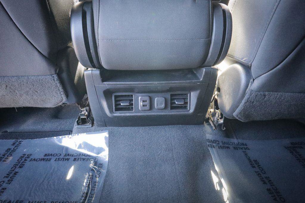 Used 2023 Chevrolet Silverado 2500 LT w/ Convenience Package image 30