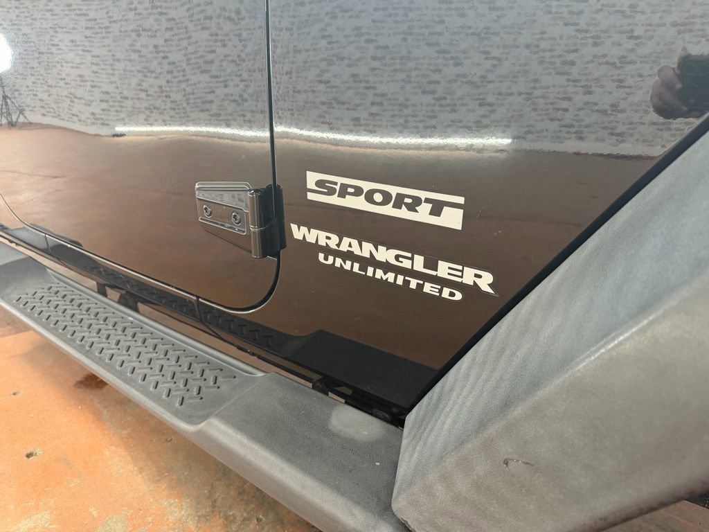 Used 2016 Jeep Wrangler Unlimited Sport w/ Quick Order Package 24S image 9