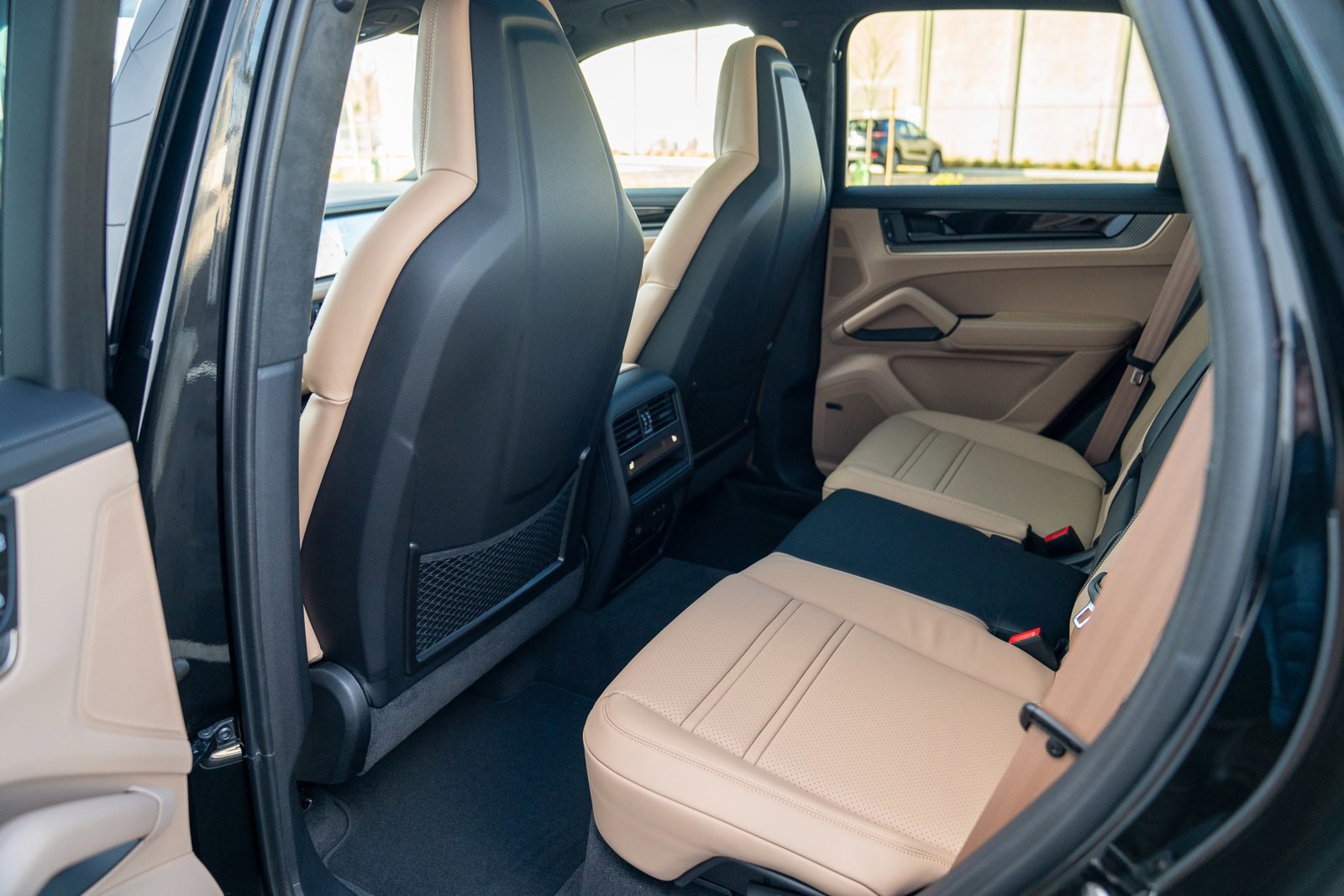 New 2026 Porsche Cayenne GTS image 24