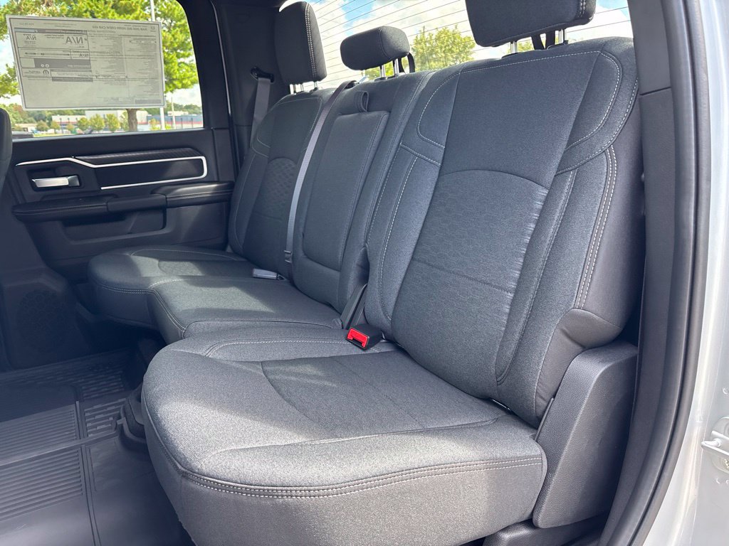 New 2027 RAM 2500 Big Horn AWD/4WD image 18