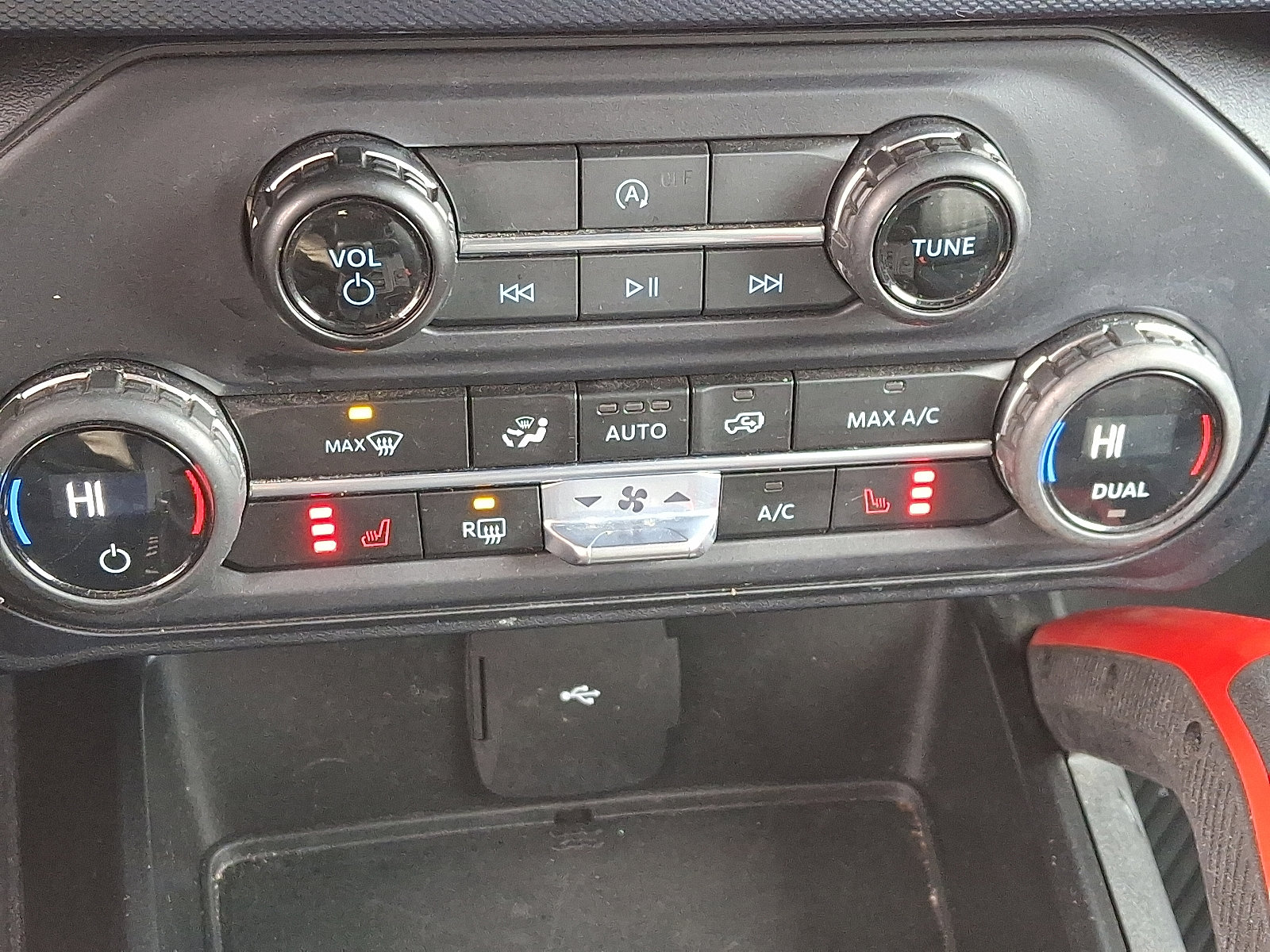 Used 2023 Ford Bronco Heritage Edition image 17