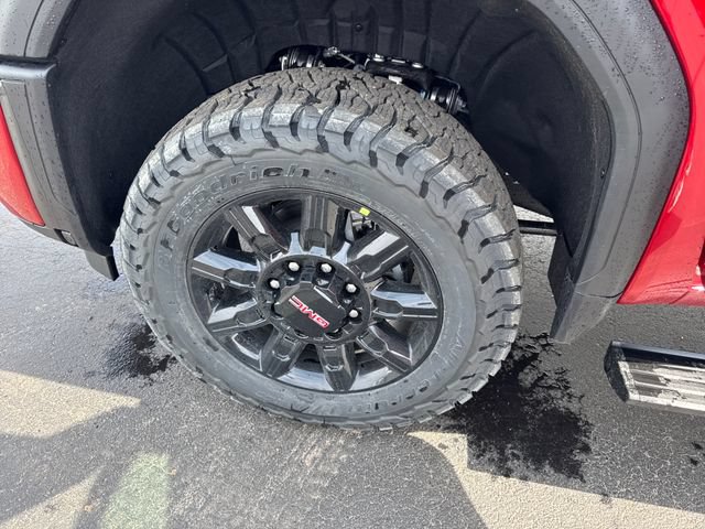 New 2026 GMC Sierra 2500 AT4 w/ AT4 Premium Plus Package AWD/4WD image 30