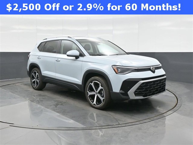 New 2026 Volkswagen Taos SEL image 1