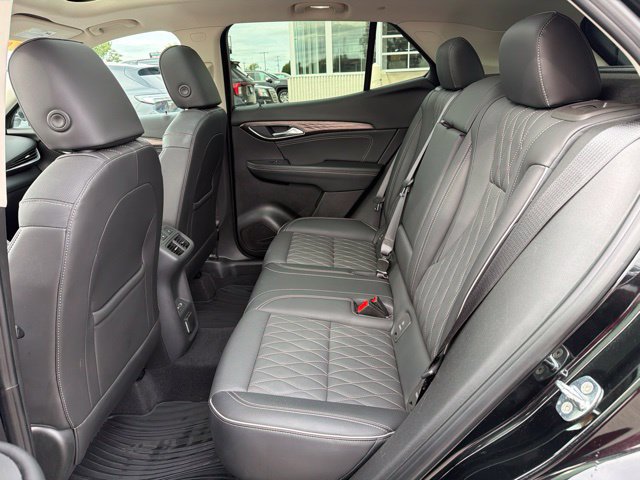 Certified 2023 Buick Envision Avenir AWD/4WD image 25