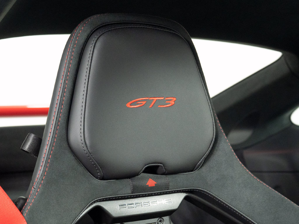 Certified 2026 Porsche 911 GT3 RWD image 46