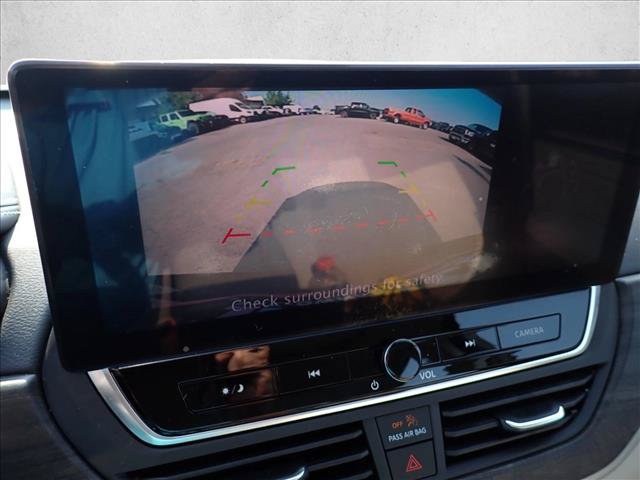 Used 2023 Nissan Altima 2.5 SV w/ SV Premium Package FWD image 22