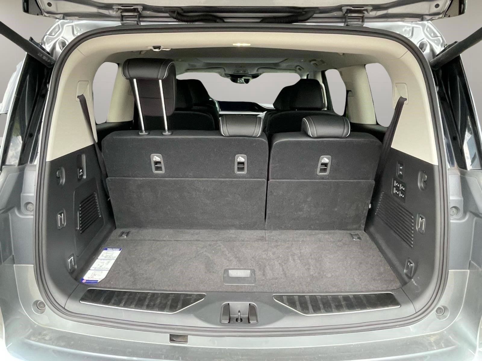 Certified 2025 INFINITI QX80 Sensory AWD/4WD image 18