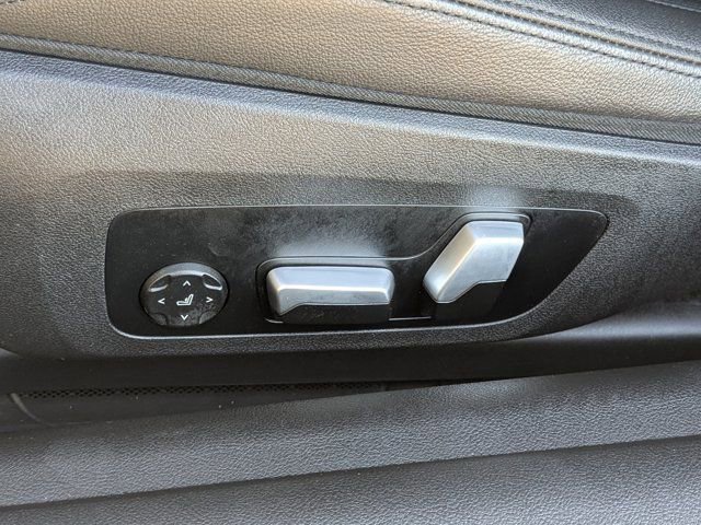 Used 2021 BMW 430i Coupe w/ M Sport Package image 21