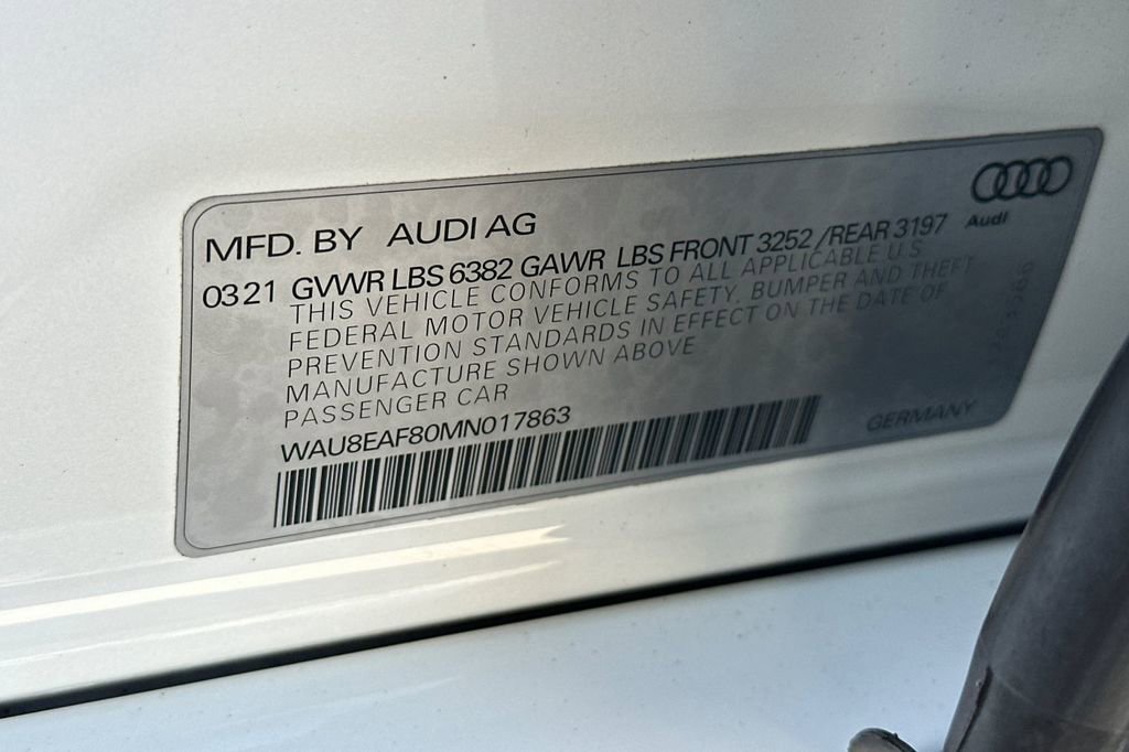 Used 2021 Audi A8 L 4.0T image 31
