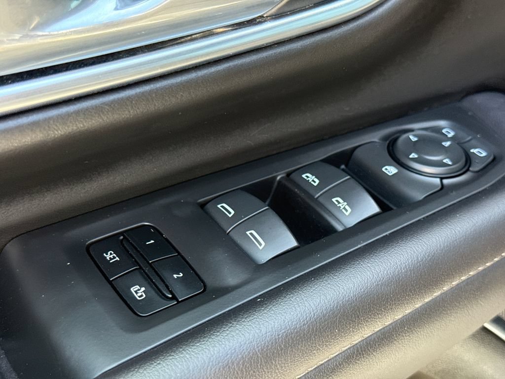 Used 2024 Chevrolet Tahoe LT RWD image 20