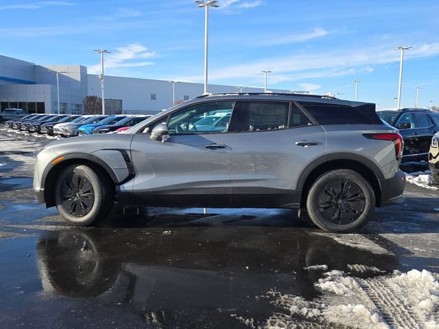 New 2026 Chevrolet Blazer EV LT AWD/4WD image 17