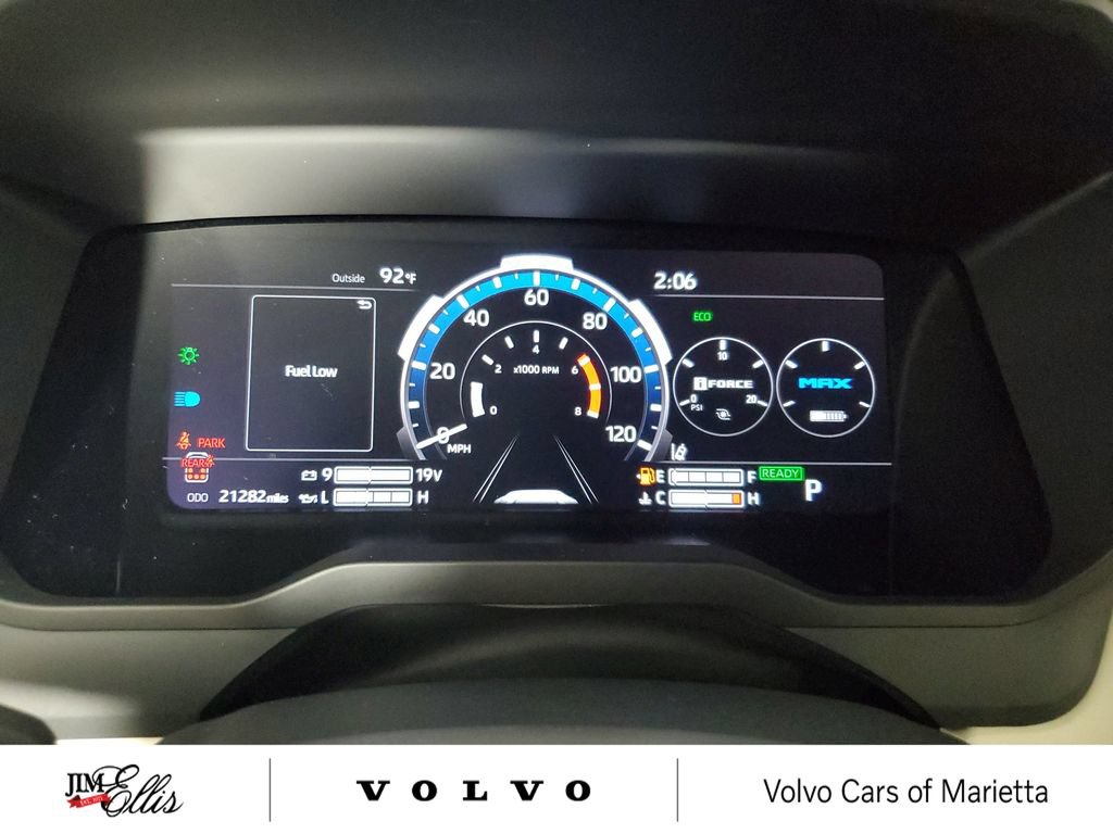 Used 2023 Toyota Sequoia Capstone AWD/4WD image 28