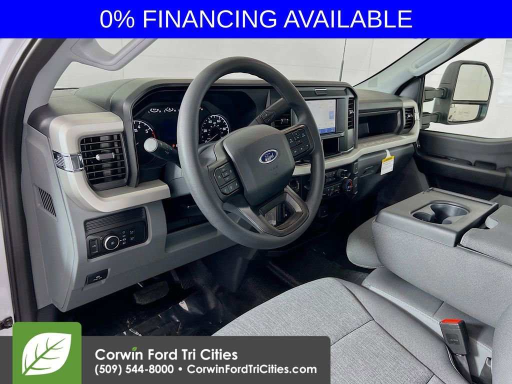 New 2026 Ford F250 XL w/ XL Chrome Package image 3