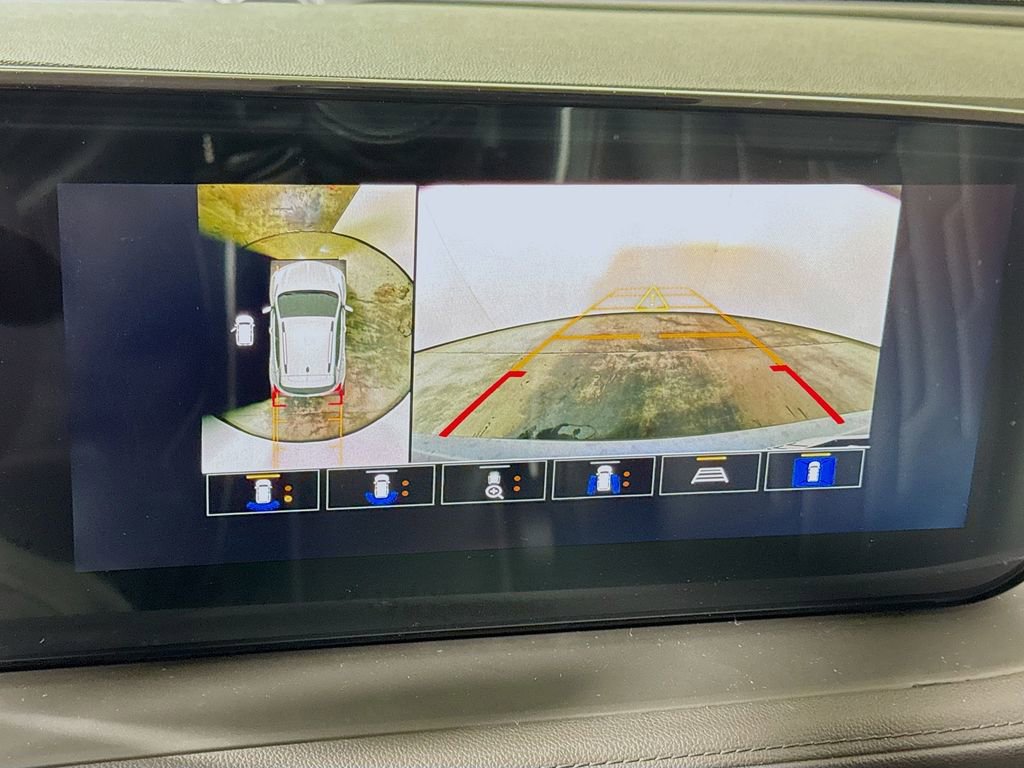 New 2026 Buick Encore GX Avenir w/ Avenir Technology Package image 8