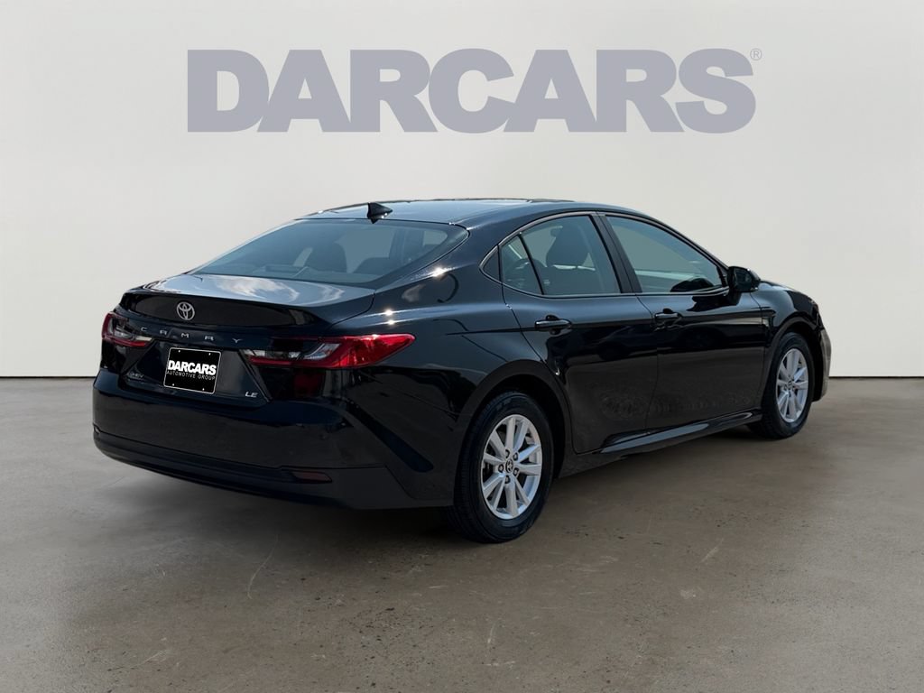 Used 2025 Toyota Camry LE FWD image 7
