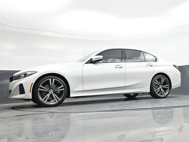 Used 2023 BMW 330i Sedan w/ Premium Package RWD image 34