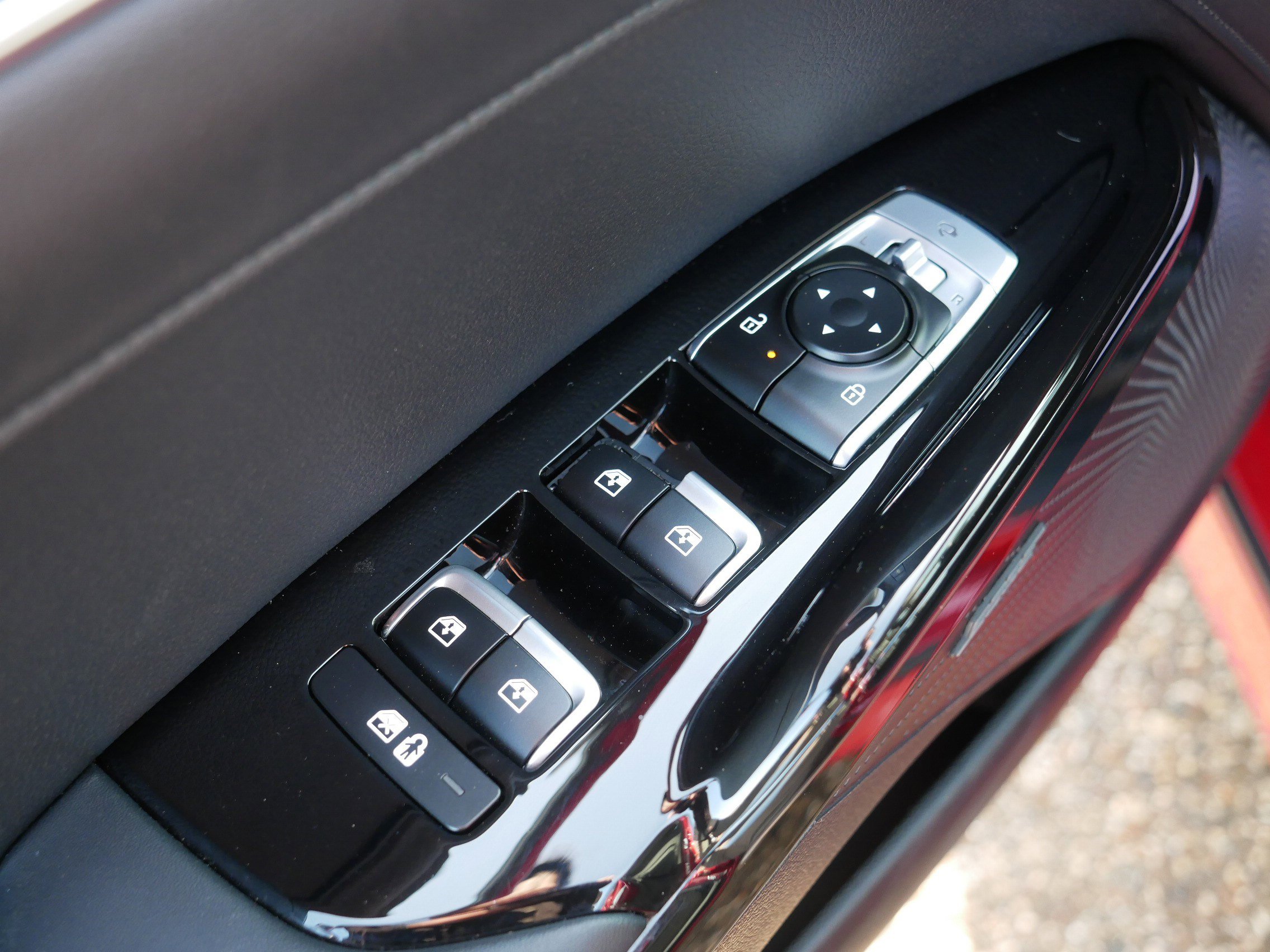 Used 2025 Kia K5 EX image 19