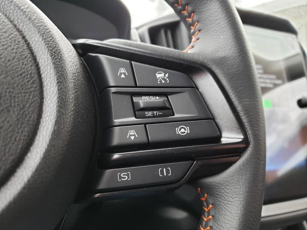 Used 2025 Subaru Crosstrek 2.5i Limited w/ Crosstrek Mirror Package AWD/4WD image 21