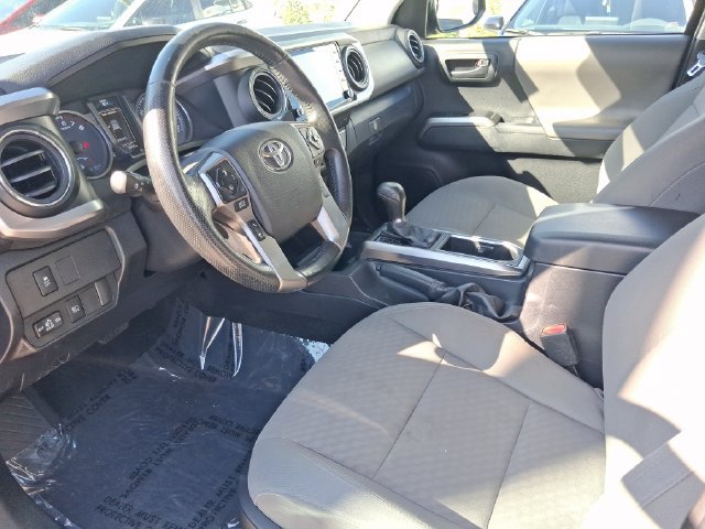 Used 2023 Toyota Tacoma SR5 RWD image 10