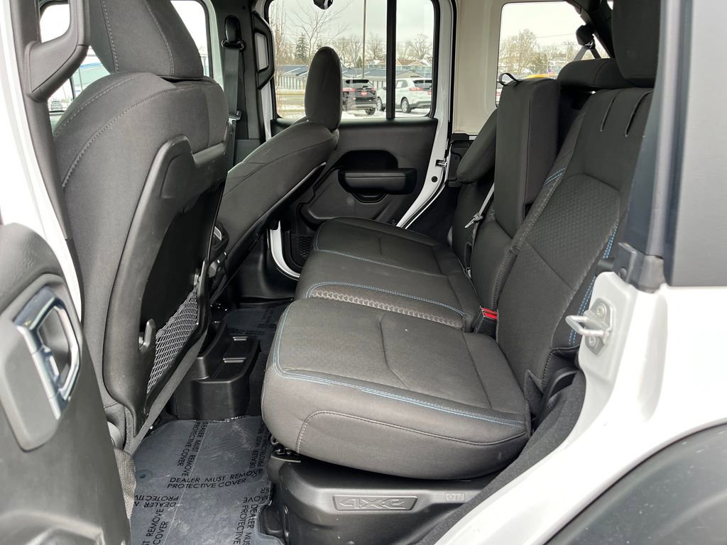 Used 2025 Jeep Wrangler Unlimited Rubicon 4xe w/ Safety Group image 26