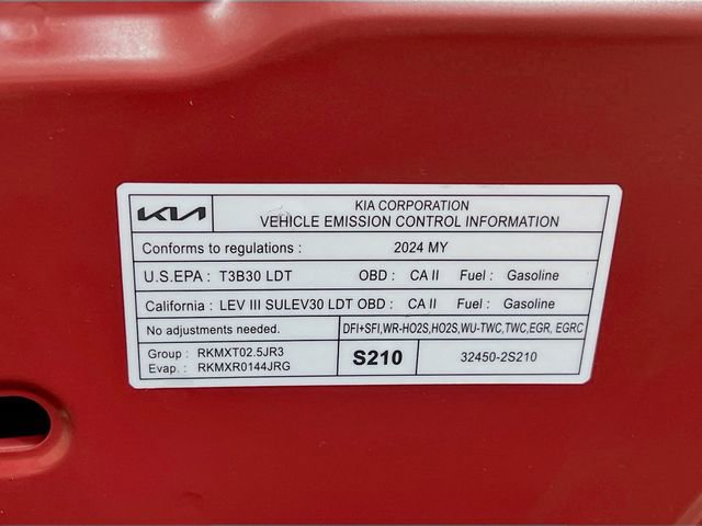 Certified 2024 Kia Sorento S w/ Panoramic Sunroof Package image 35