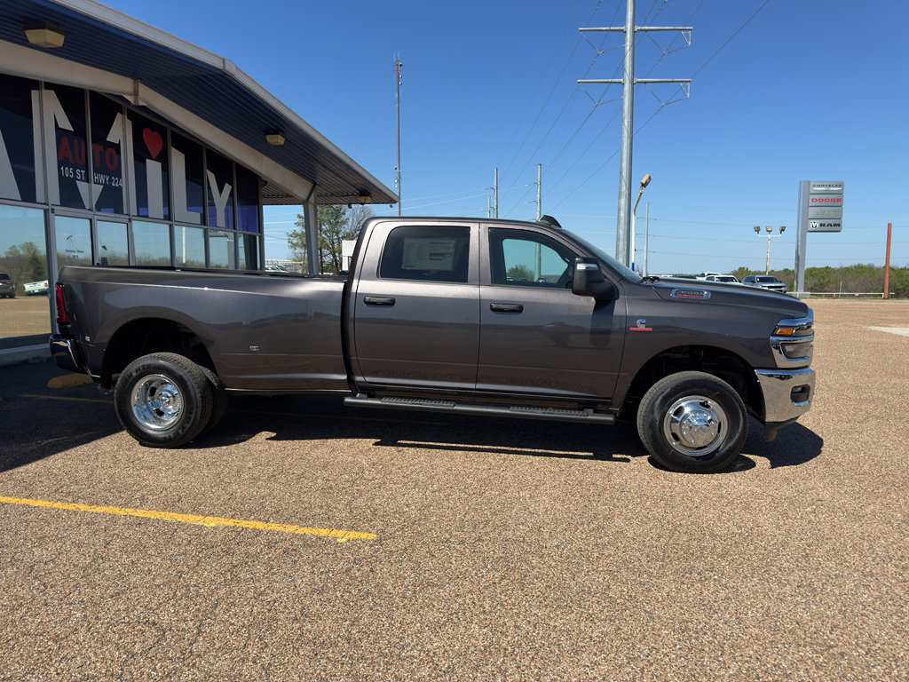 New 2026 RAM 3500 Tradesman image 4