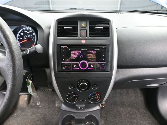 Used 2018 Nissan Versa SV image 27