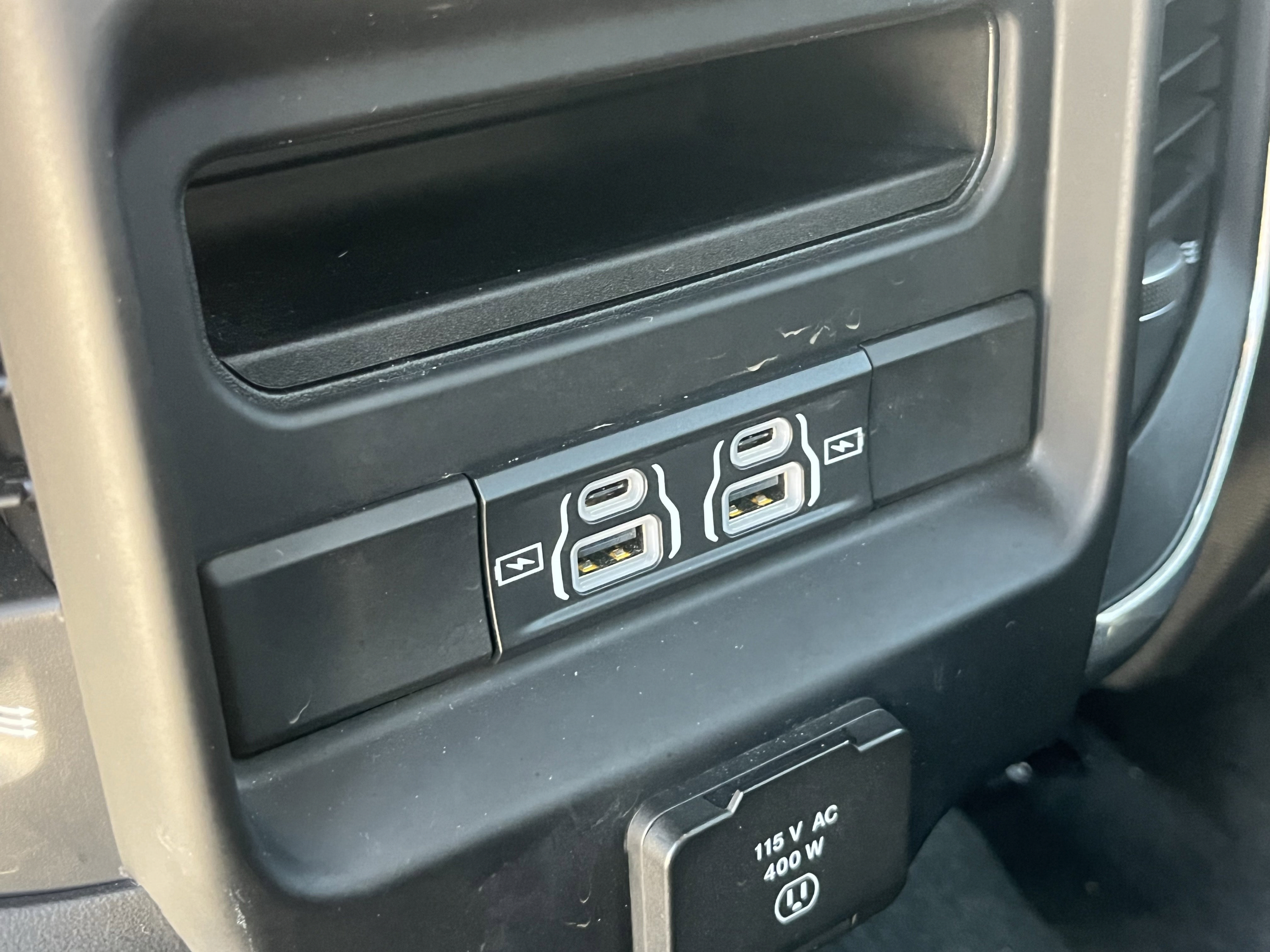 Used 2023 RAM 1500 Laramie AWD/4WD image 29