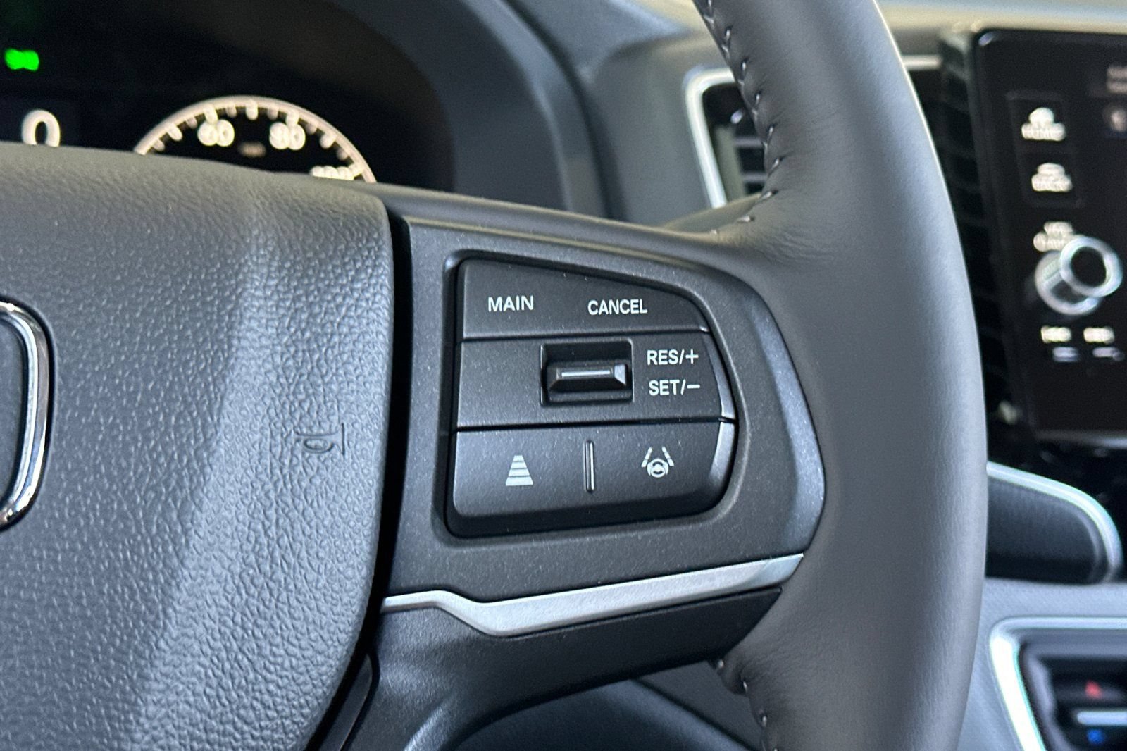 New 2025 Honda Ridgeline Sport image 28
