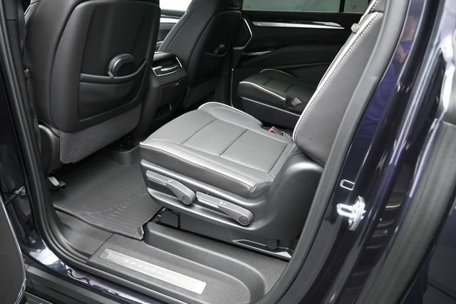 New 2026 Cadillac Escalade ESV Sport w/ LPO, ONYX Package AWD/4WD image 14