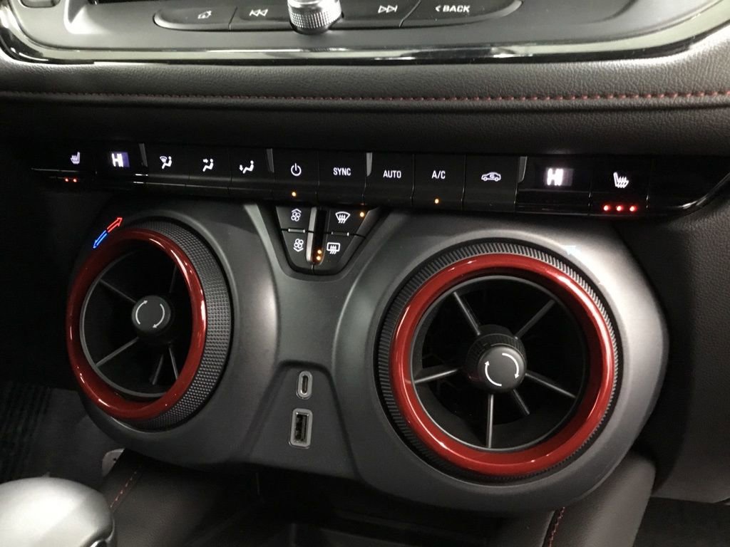 Used 2023 Chevrolet Blazer RS image 30