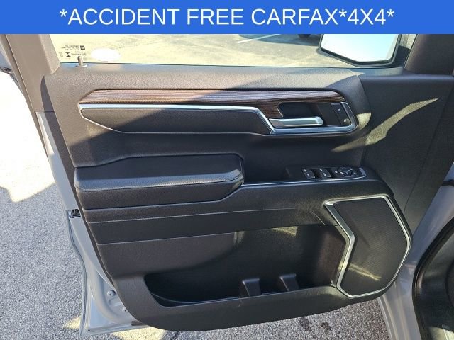 Used 2024 Chevrolet Silverado 1500 LT image 34