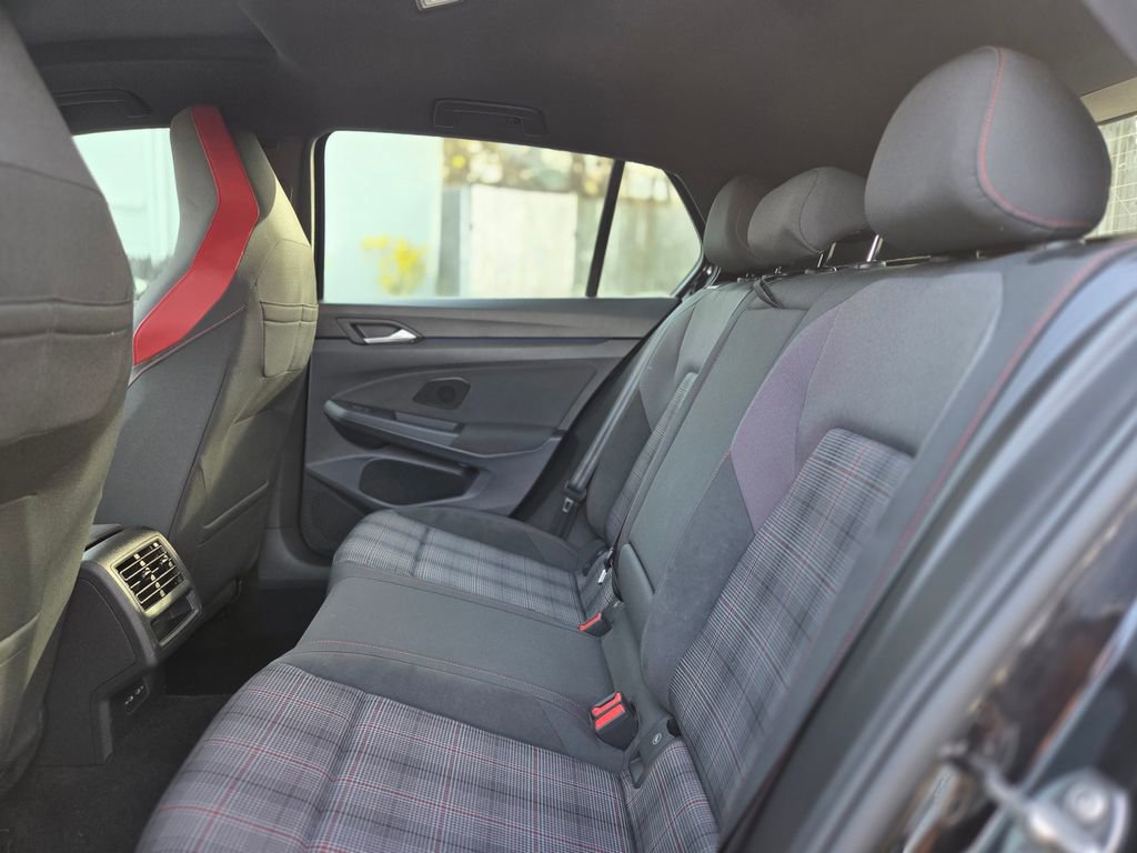 Used 2022 Volkswagen GTI SE FWD image 22