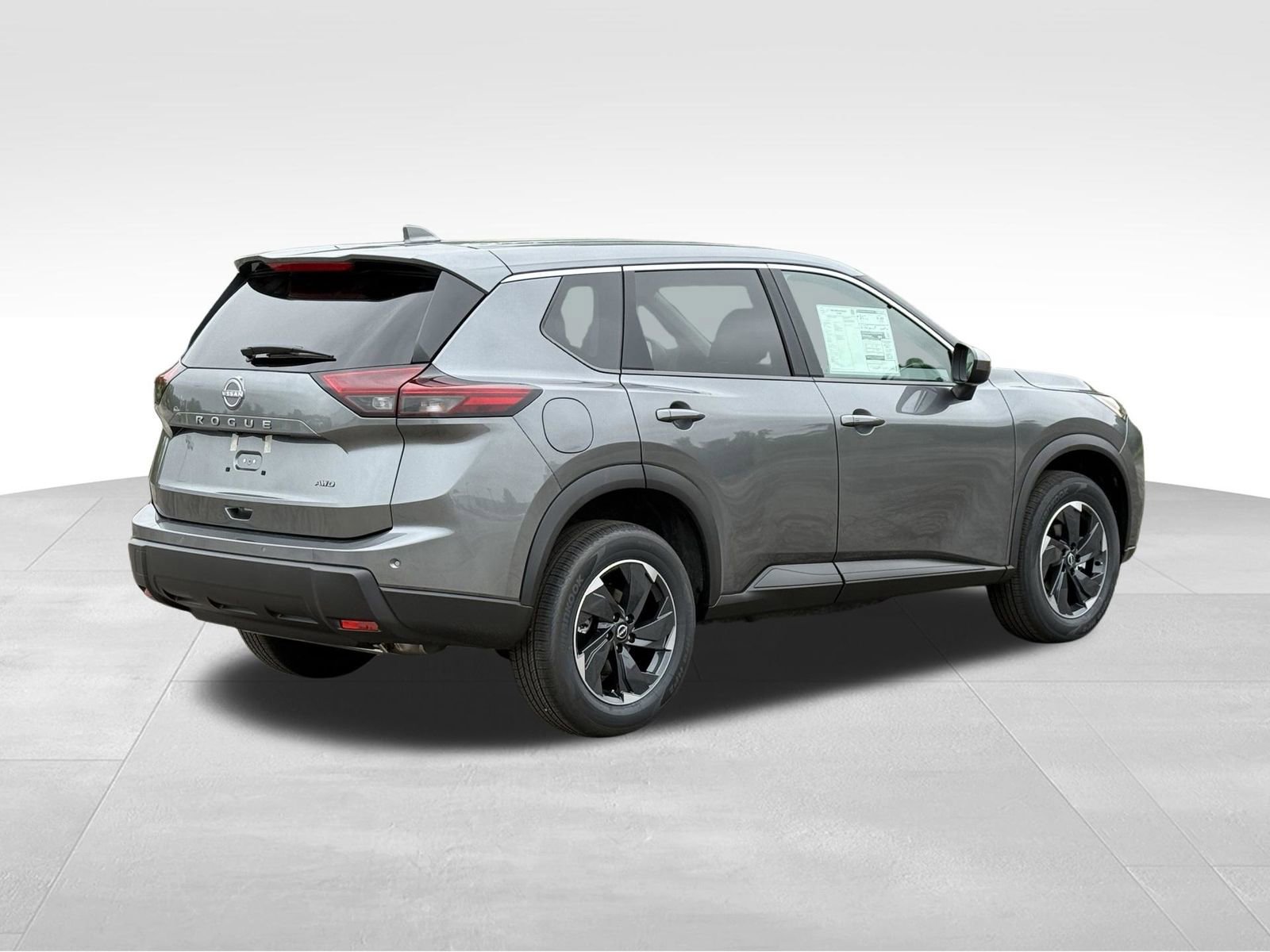 Certified 2026 Nissan Rogue SV AWD/4WD image 5