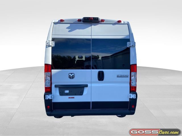 New 2025 RAM ProMaster 2500 w/ Convenience Group image 4