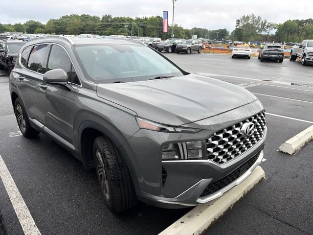 Used 2022 Hyundai Santa Fe SEL FWD image 2