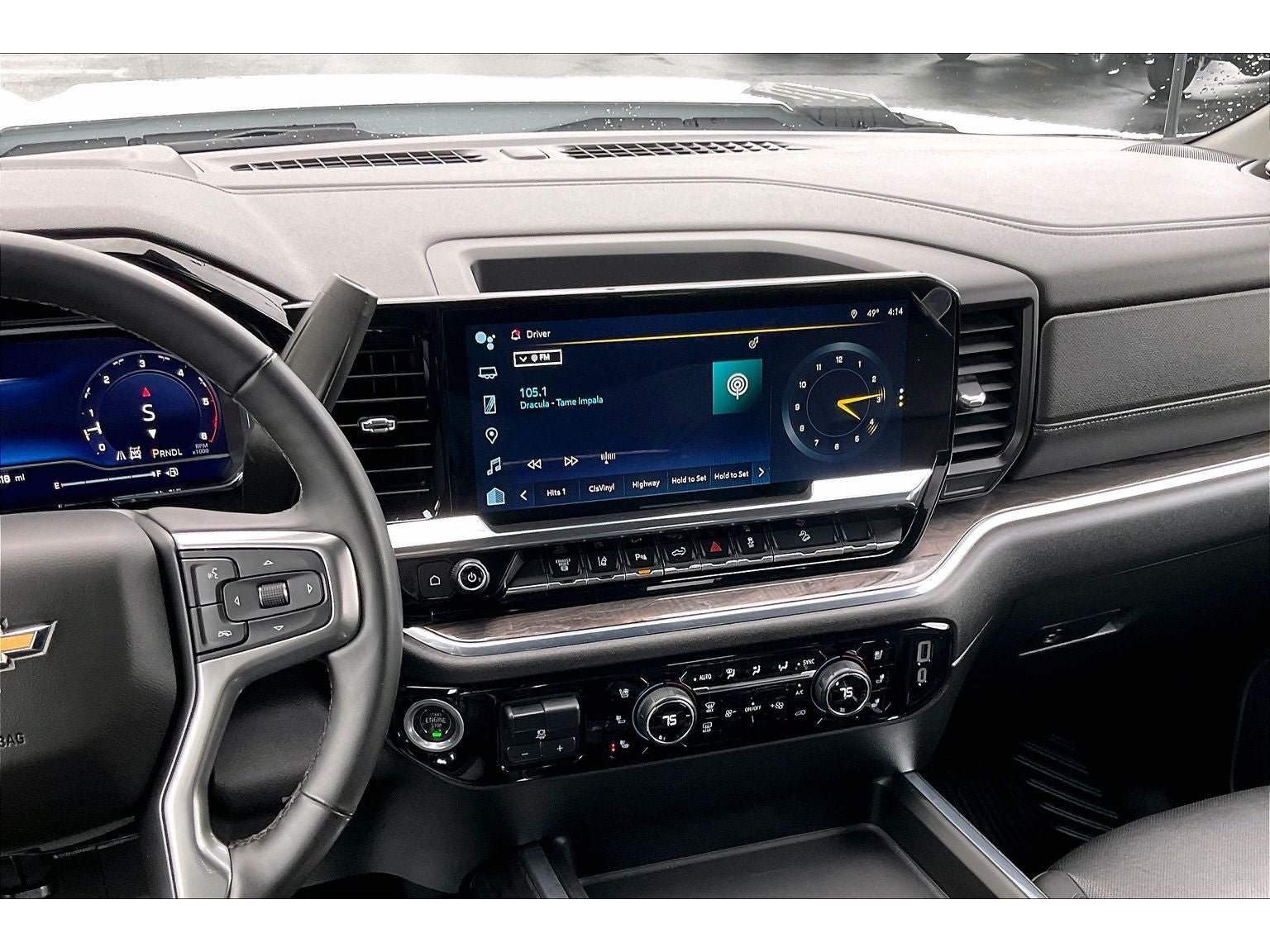 Used 2024 Chevrolet Silverado 3500 LTZ w/ LTZ Plus Package AWD/4WD image 7