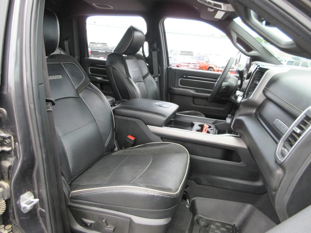 Used 2021 RAM 3500 Laramie AWD/4WD image 24