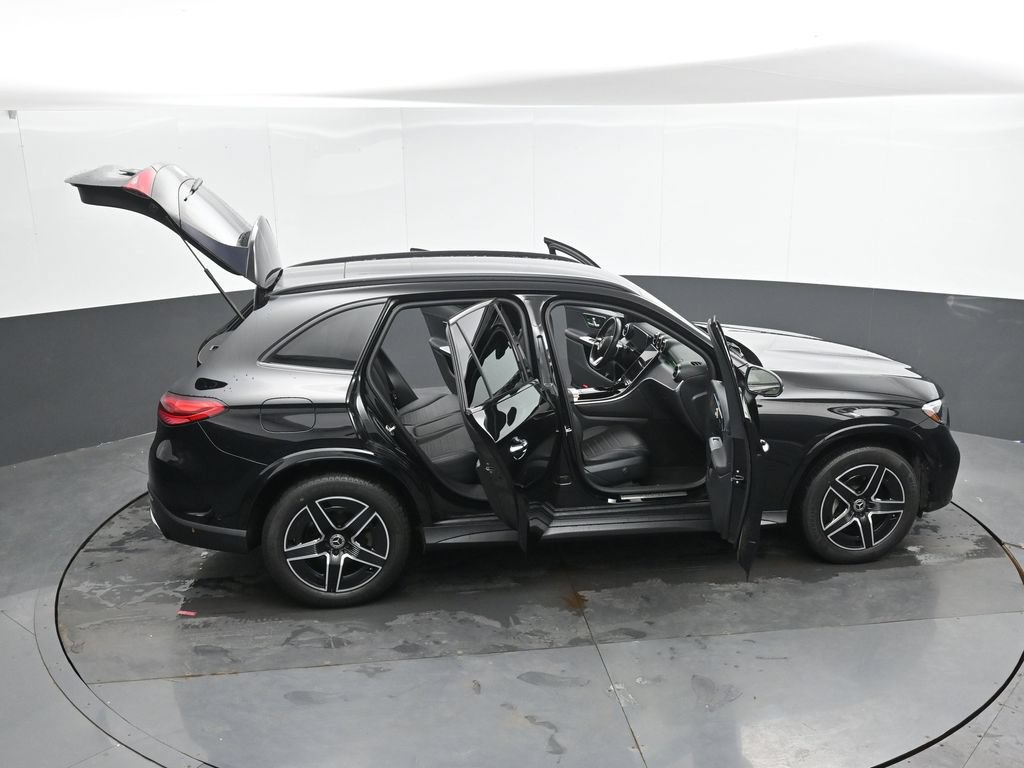 Used 2023 Mercedes-Benz GLC 300 image 48